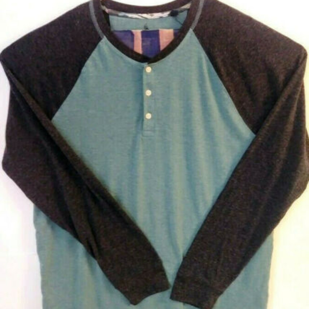 Taylor Vintage Connecticut Originals Mens Pullover